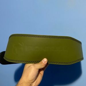 Iron Bull Green Leather 7mm weightlifting belt